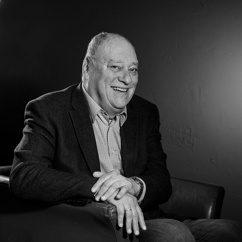 Dr. Manfred Eichenauer