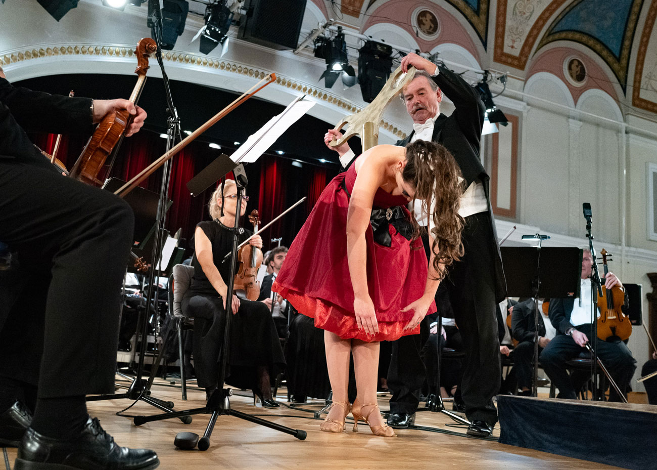 Konzert 200 Jahre Johann Strauss Konzert 200 Jahre Johann Strauss